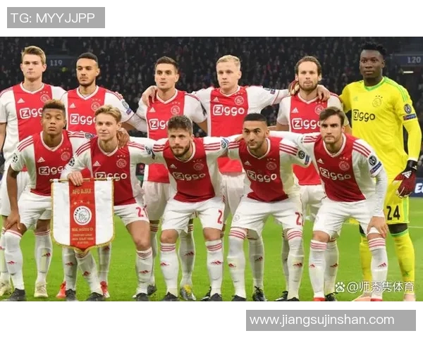 阿贾克斯欧冠5连败主帅下课：何去何从？