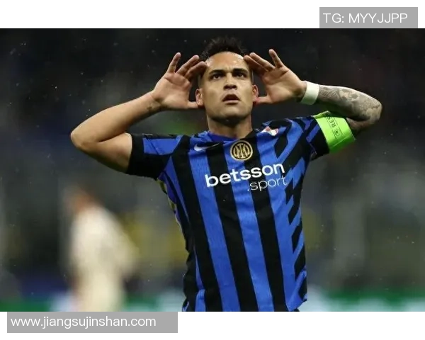 劳塔罗两轮3球，国米大胜黑马登顶！蓝黑军团，剑指欧冠！