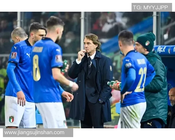 意乙风云：巴勒莫振翅升空，威尼斯稳居高位，群雄逐鹿谁主沉浮？